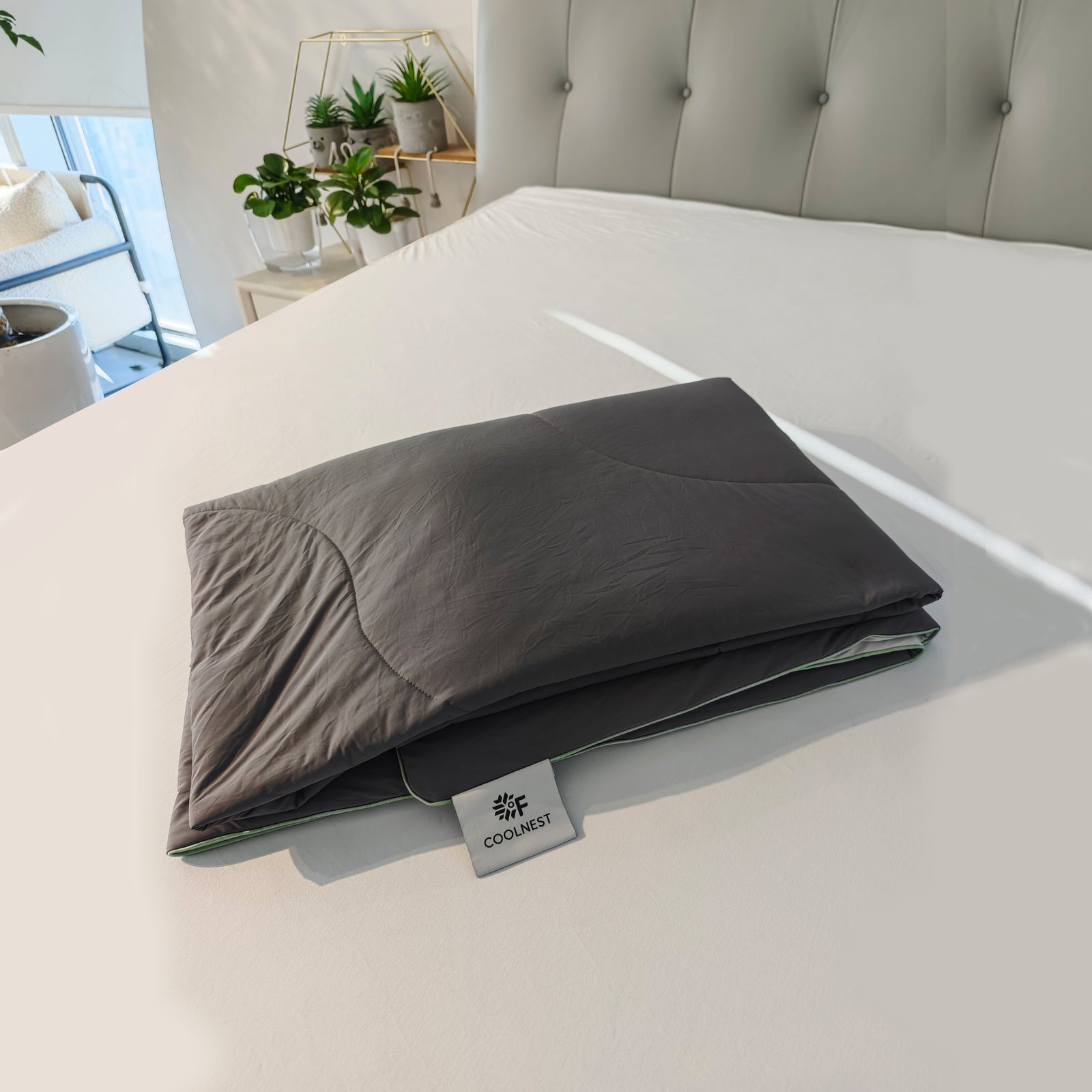 A COOLNEST Cooling Comfort Quilts | Sweetnight