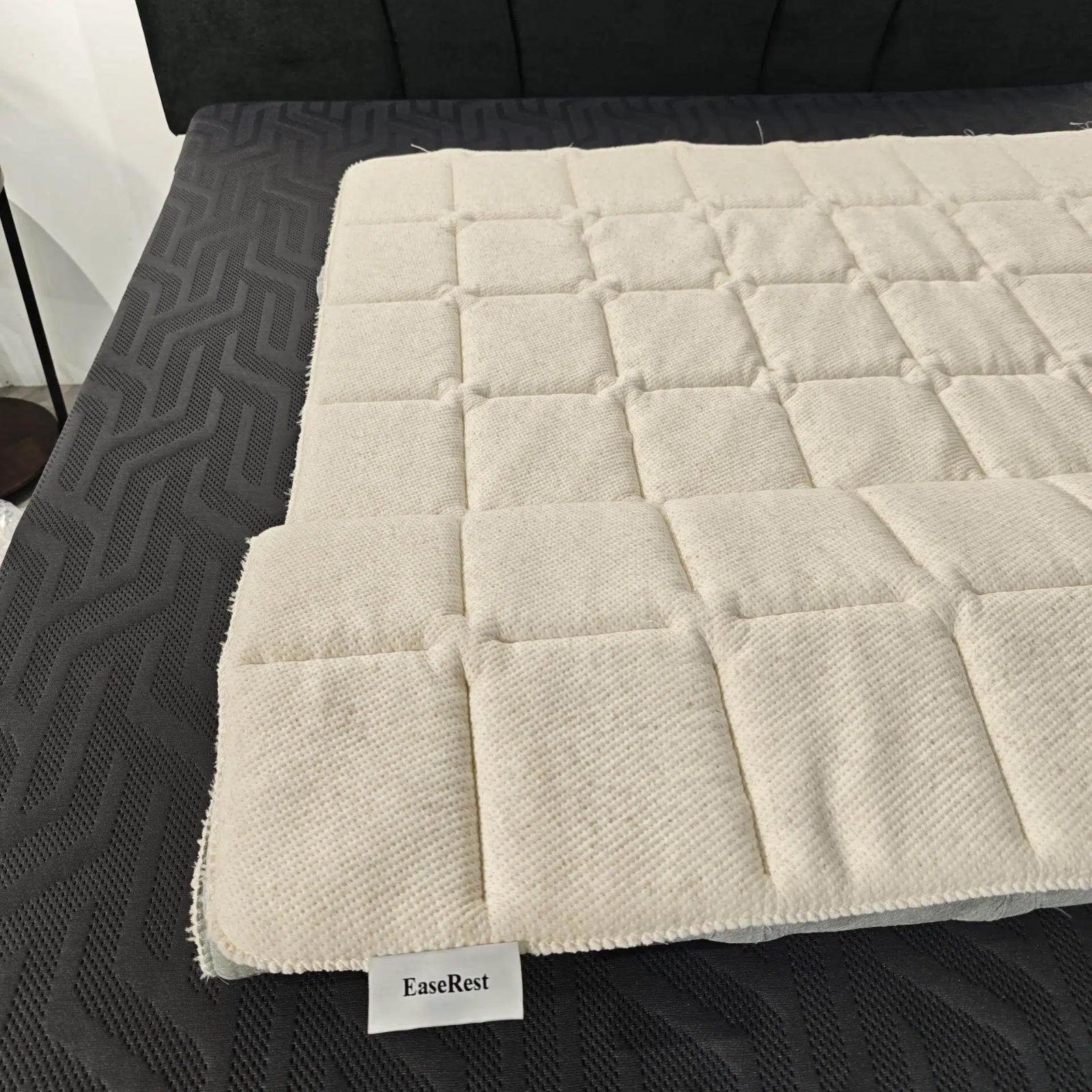 A EaseRest Comfort Mattress Pads | Sweetnight