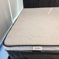A EaseRest Memory Foam Mattress | Sweetnight