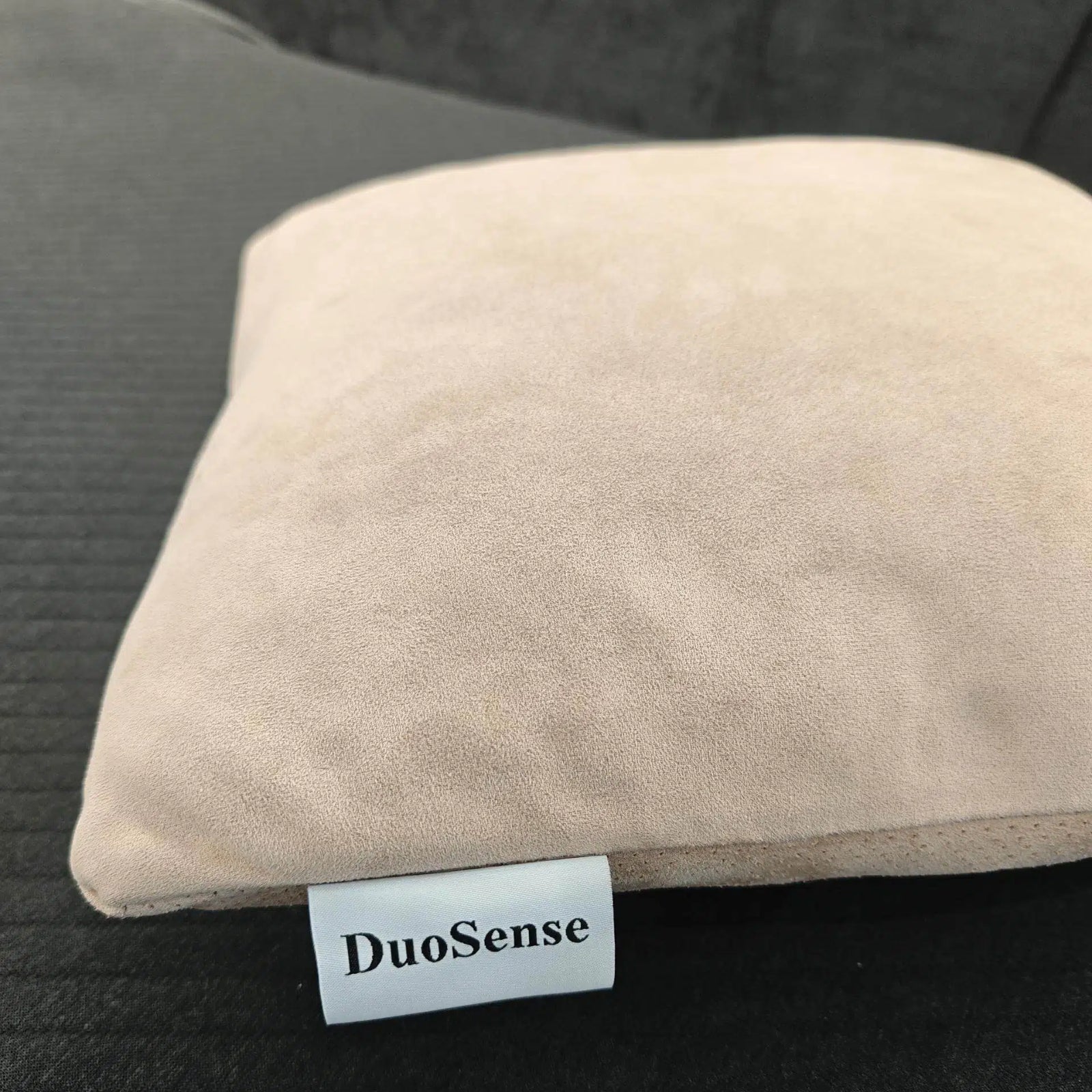 A DuoSense Soft and cozy pillow | Sweetnight