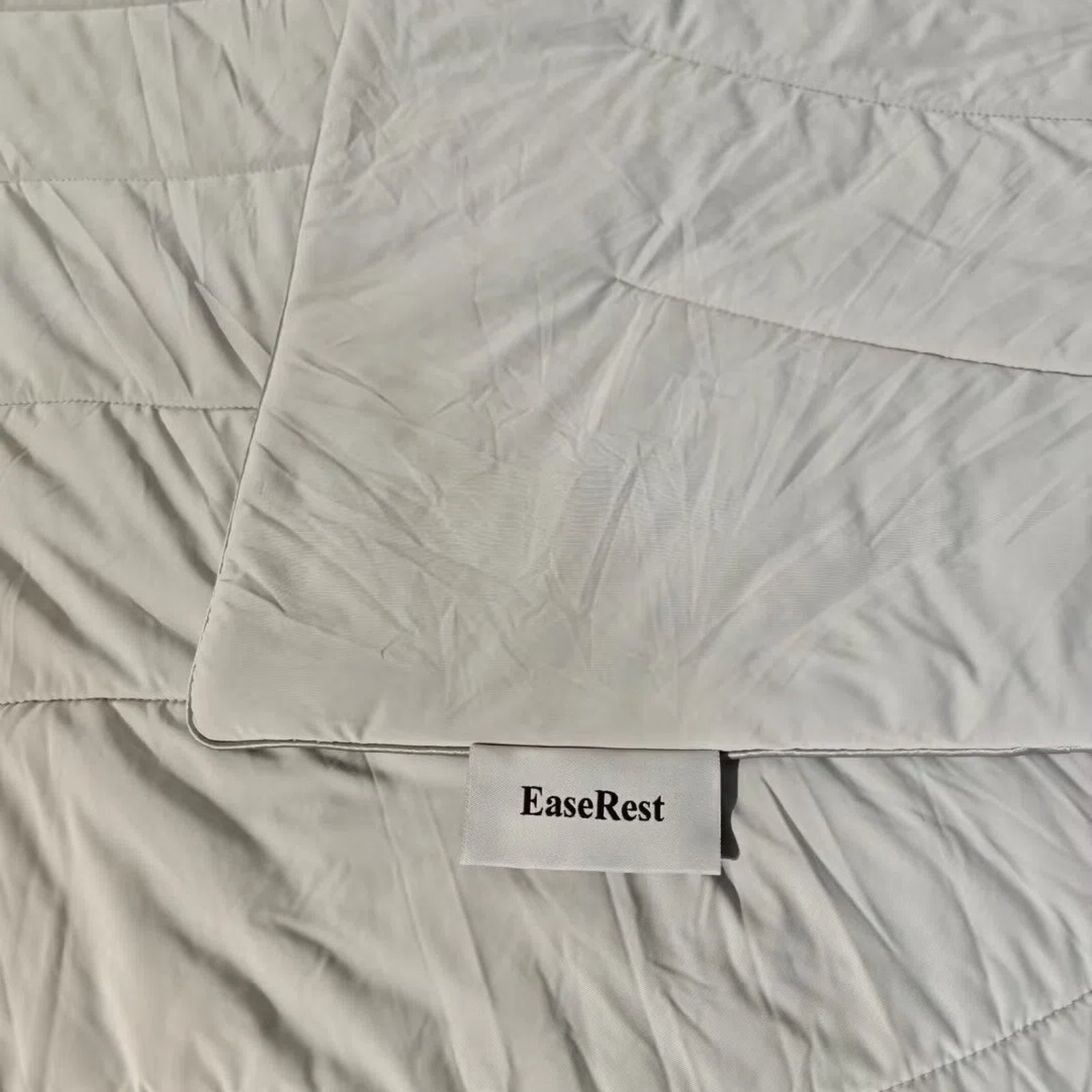 A EaseRest Cooling Comfort Quilts | Sweetnight